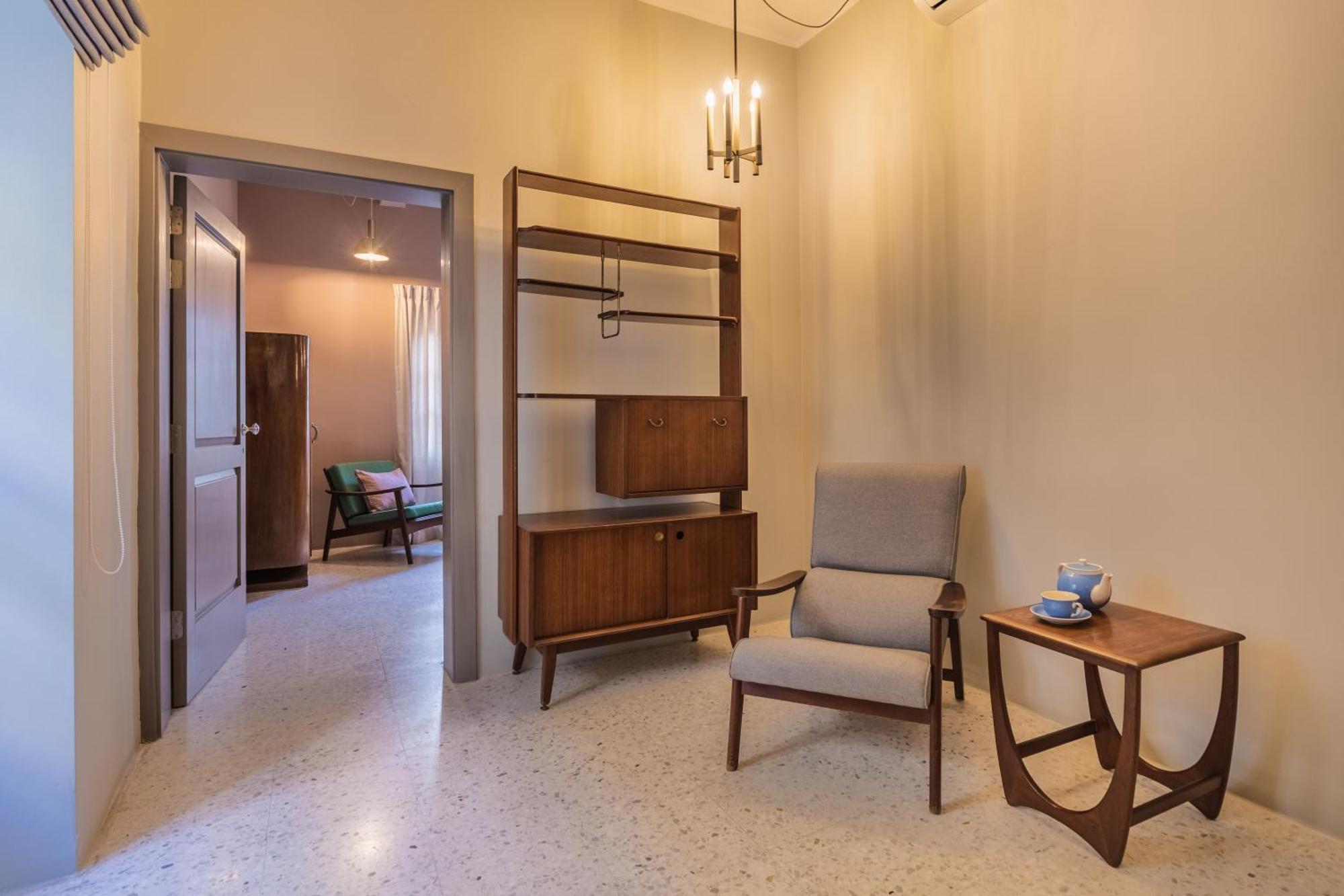 Stylish Retro Suites Il-Furjana Exterior photo